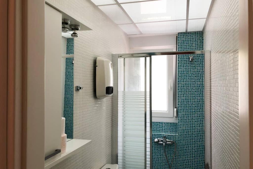 Cozy Studio Near The Beach Nea Iraklitsa Bagian luar foto