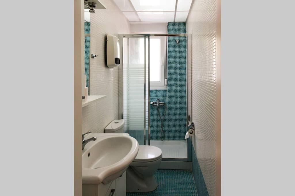 Cozy Studio Near The Beach Nea Iraklitsa Bagian luar foto