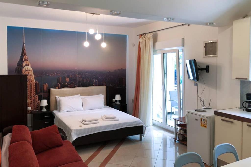 Cozy Studio Near The Beach Nea Iraklitsa Bagian luar foto